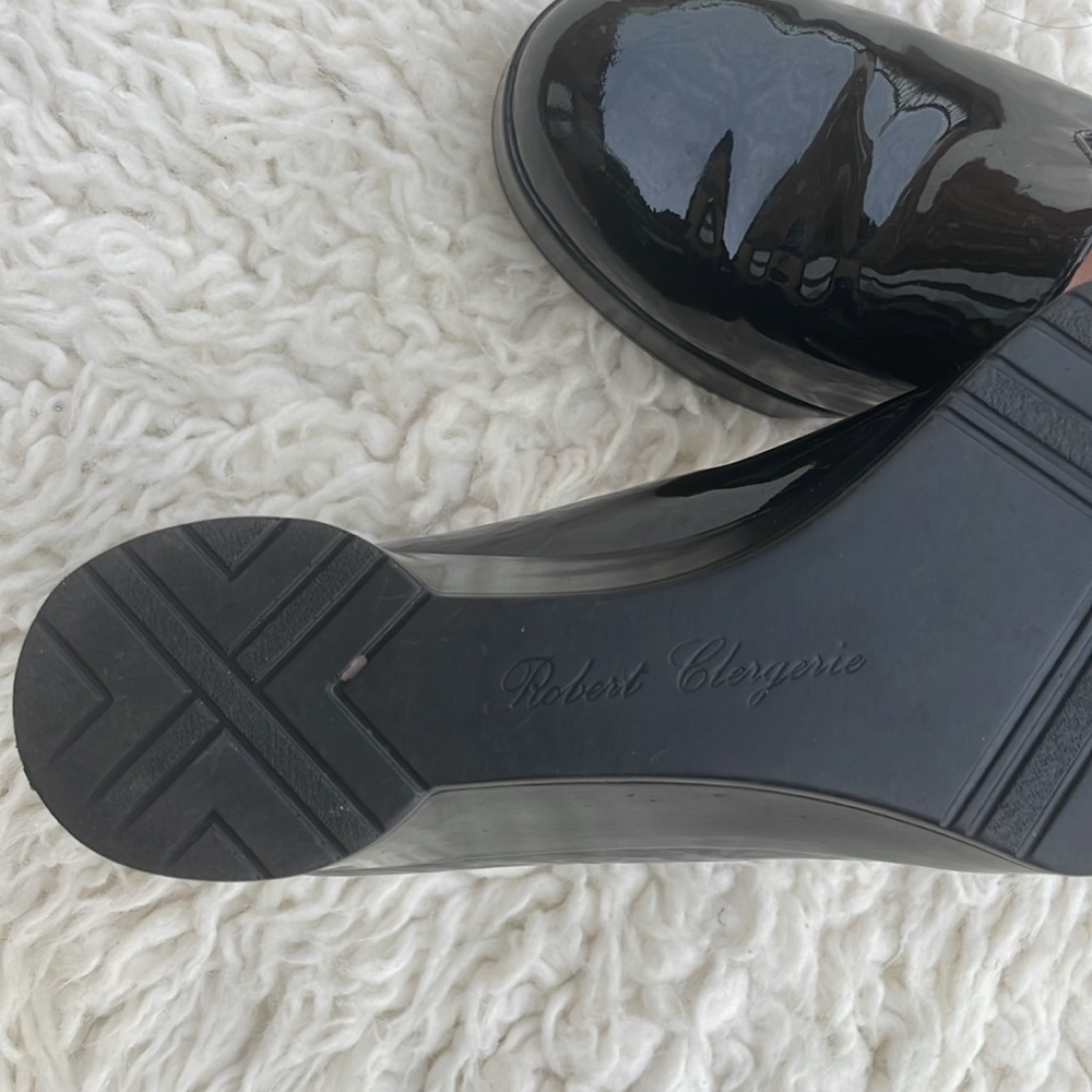 Robert Clergerie Black Patent Platform Shoes- Sz 7..5Used in very good condition - Picture 9 of 10